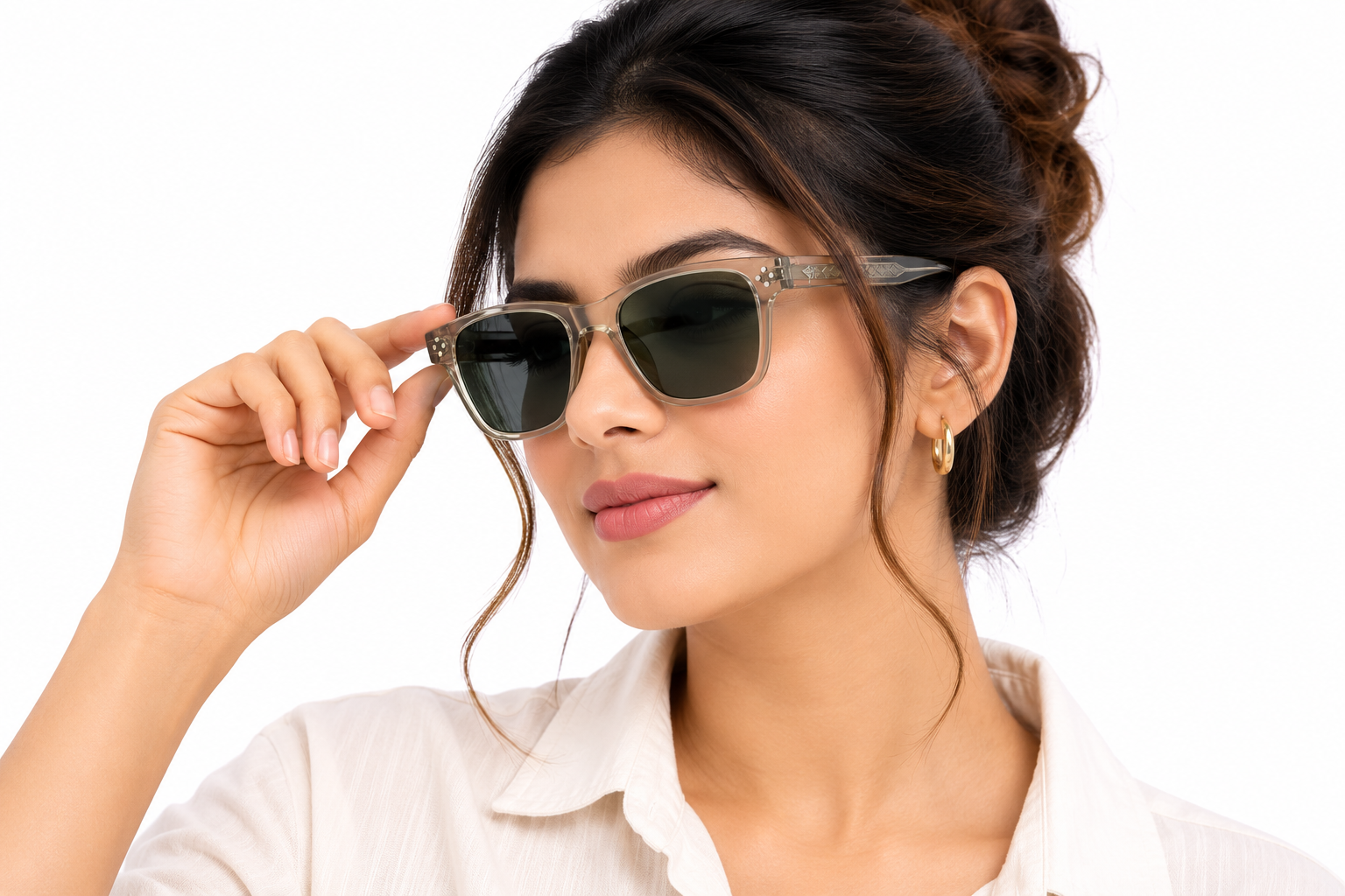 JET Crystal Clear Champagne & Green Wayfarer Sunglasses - Image 4